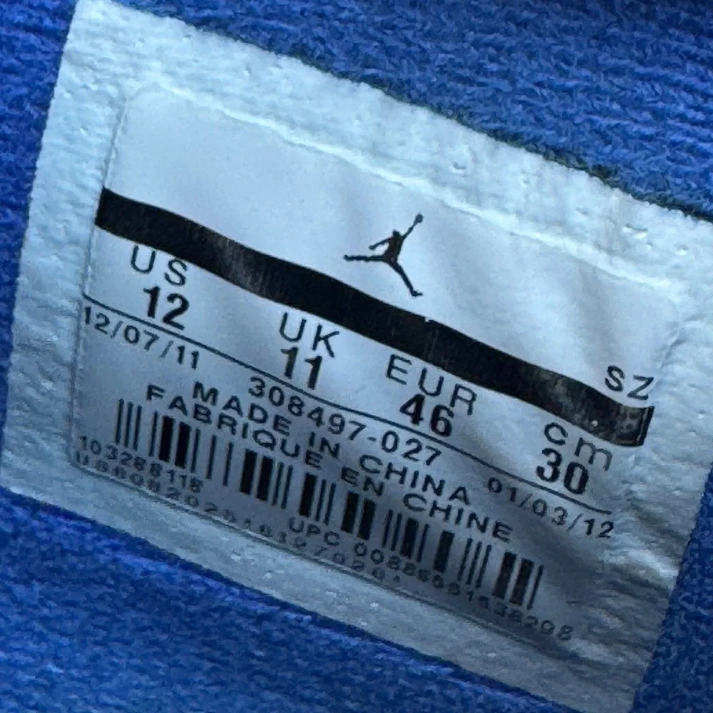 Jordan Air Jordan 4 Retro Mens 12 Black Cavs 308497-027 Blue Orange Basketball